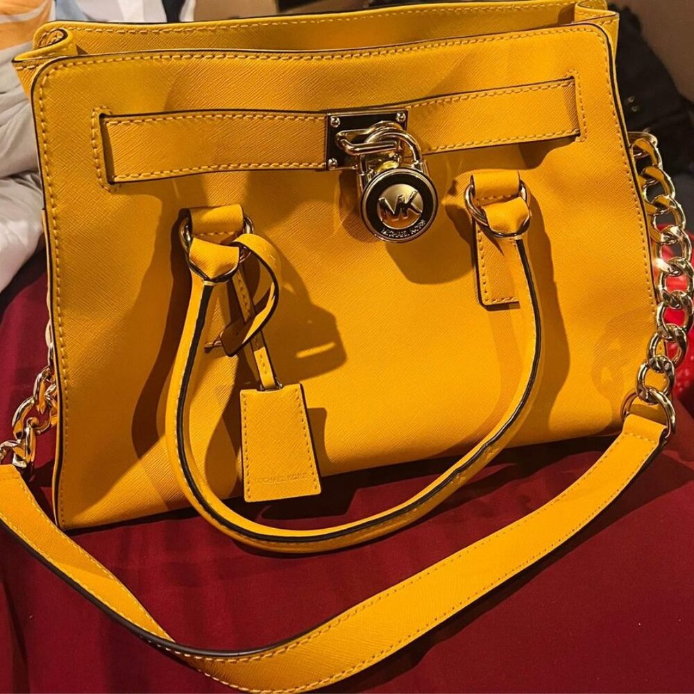 Michael Kors Hamilton Lock & Key Medium Satchel - **AUTHENTIC**